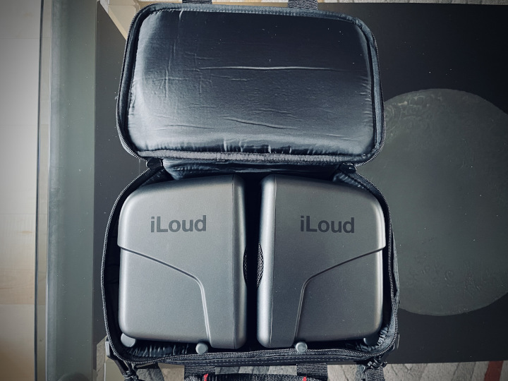 iLoud Travel Case iLoud Travel Case